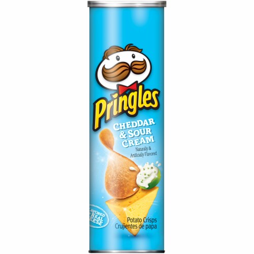 Pringles Cheddar & Sour Cream Potato Crisps Perspective: front