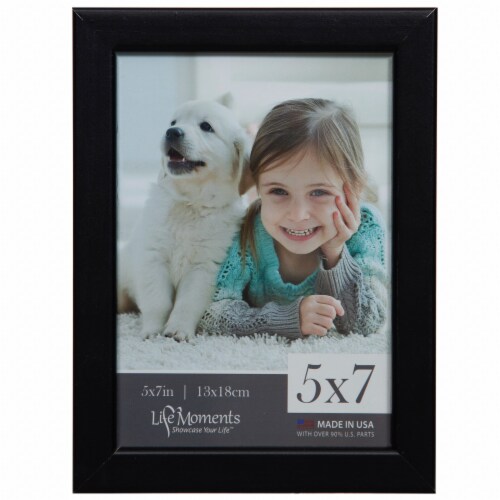 Pinnacle Life Moments 5 x 7 Picture Frame - Black Perspective: front