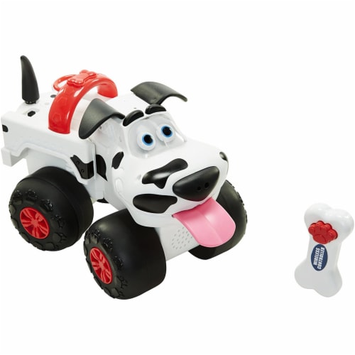Jakk's Pacific Street Dogs Bumper Remote Control Truck/Dog Perspective: front
