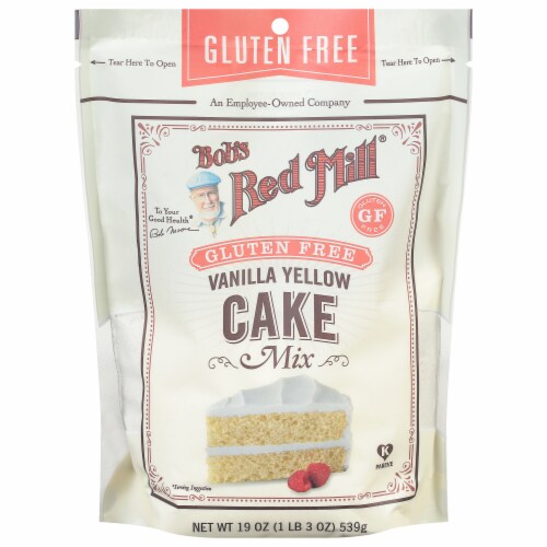 Bob's Red Mill Gluten Free Vanilla Yellow Cake Mix Perspective: front