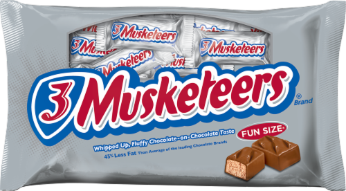 3 MUSKETEERS Chocolate Fun Size Candy Perspective: front
