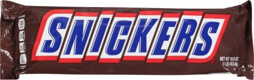 SNICKERS Christmas Slice n' Share Giant Chocolate Candy Bar Perspective: front