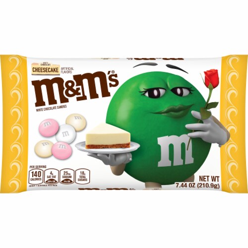 M&M'S White Chocolate Cheesecake Valentine Candy Bag Perspective: front