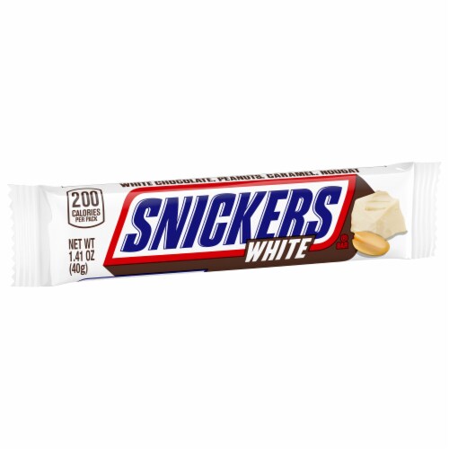 Snickers® White Chocolate Bar Perspective: front