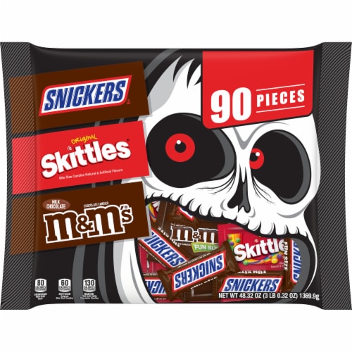 Snickers Skittles & M&M'S Milk Chocolate Assorted Bulk Halloween Candy Variety Pack Perspective: front