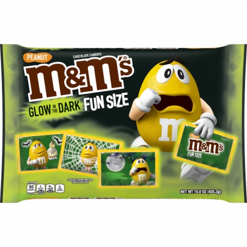 M&M'S Peanut Milk Chocolate Glow In The Dark Fun Size Halloween Candy Trick  or Treat Packs, 15 oz - Kroger