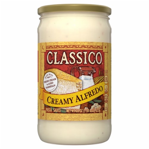 Classico® Creamy Alfredo Pasta Sauce Perspective: front