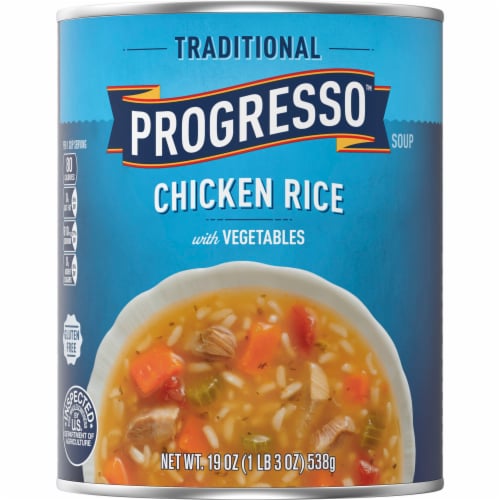Progresso Traditional Chicken Rice Vegetable Soup Perspective: front
