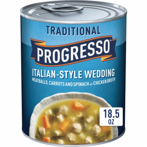 Progresso Traditional Italian Style Wedding Soup Perspective: front