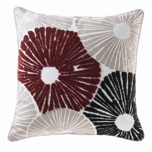HD Designs Outdoors® Flower Burst Pillow Perspective: front