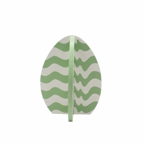 Holiday Home Green Wave Egg Perspective: front