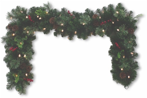 Holiday Home Holiday Garland Perspective: front