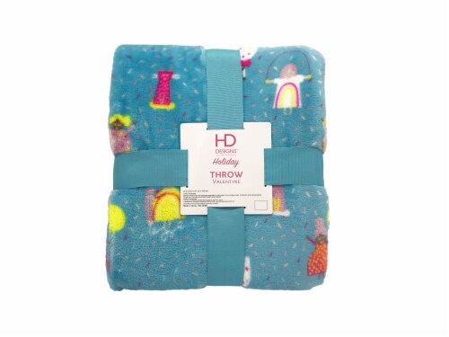 HD Designs™ Holiday Valentine Heart Party Throw Blanket Perspective: front