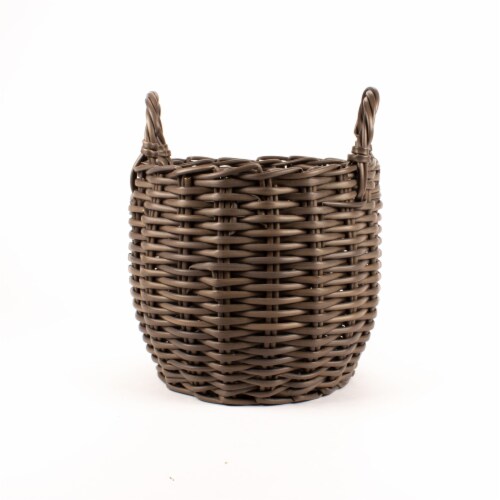 HD Designs Medium Round Plastic Basket Perspective: front