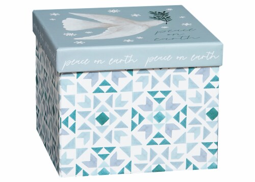 Holiday Home Square Pattern Box Perspective: front