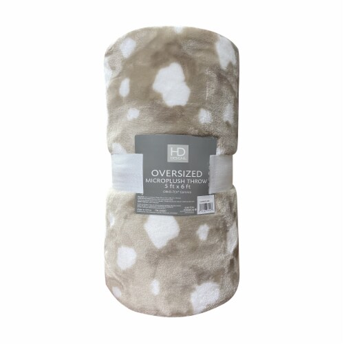 HD Designs Oversized Throw Blanket - Leapard Ease Perspective: front