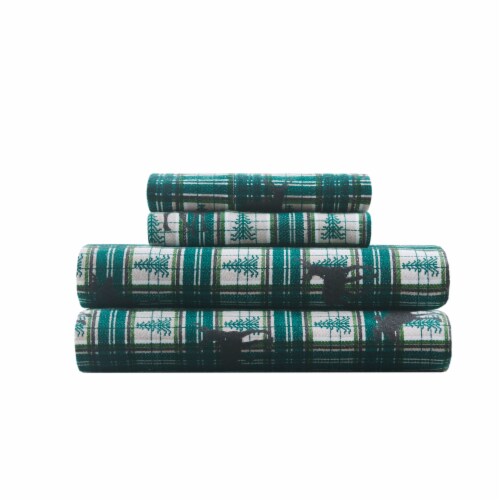 HD Designs Winter Moose Flannel Queen Sheet Set - Black/White/Green Perspective: front