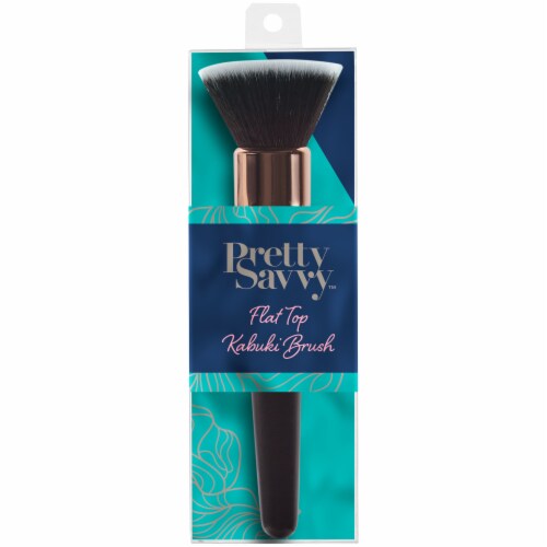 Pretty Savvy Flat Top Kabuki Brush Perspective: front