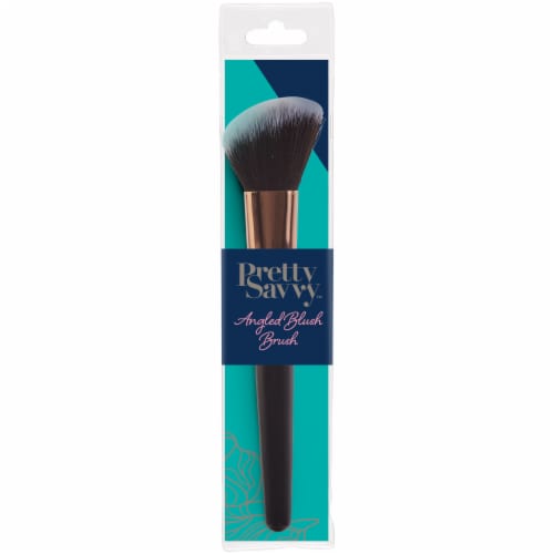Pretty Savvy™ Angled Blush Brush Perspective: front