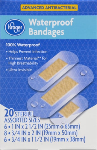 Kroger® Assorted Sizes Waterproof Bandages Perspective: front