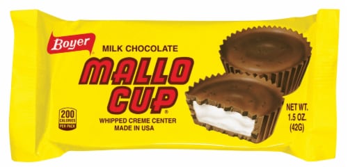 Boyer Milk Chocolate Mallo Cup Candy Perspective: front