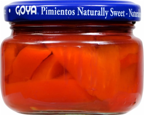 Goya Fancy Sliced Pimientos Perspective: front