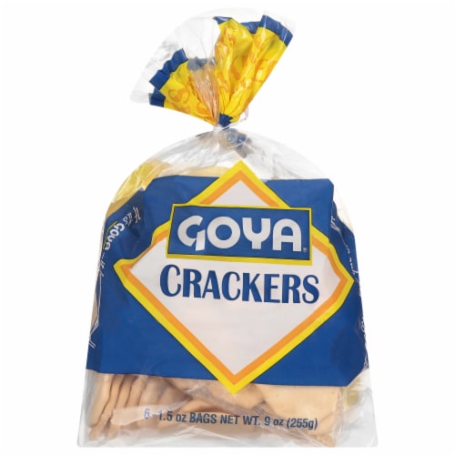 GOYA® Crackers Perspective: front