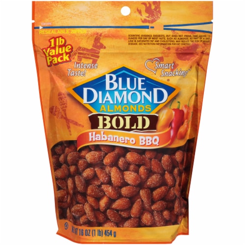 Blue Diamond Bold Habanero BBQ Almonds Perspective: front