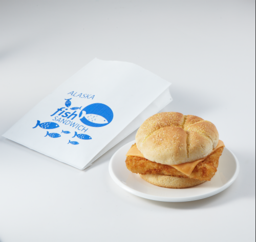 Fresh Foods Market Alaskan Panko Pollock Fish Sandwich Perspective: front