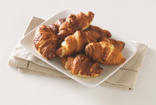 Bakery Fresh Goodness Mini Pretzel Butter Croissants Perspective: front