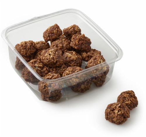 Bakery Fresh Goodness Mini Peanut Butter Fudge No Bake Cookies Perspective: front