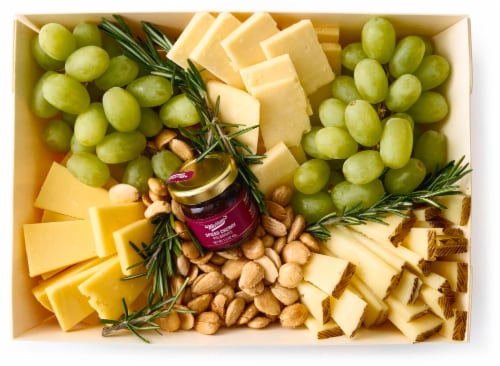 Murray's Select Entertaining Cheese Platter Perspective: front