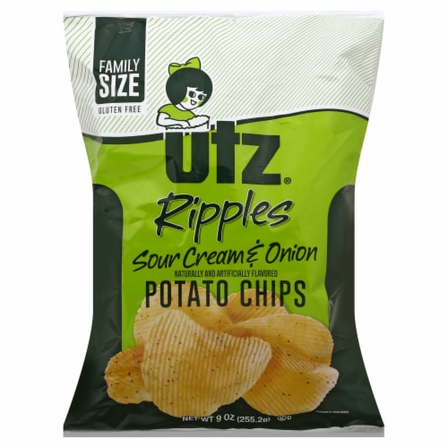 Utz Sour Cream & Onion Ripple Potato Chips Perspective: front