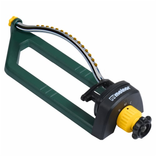 Melnor® Oscillating Sprinkler Perspective: front