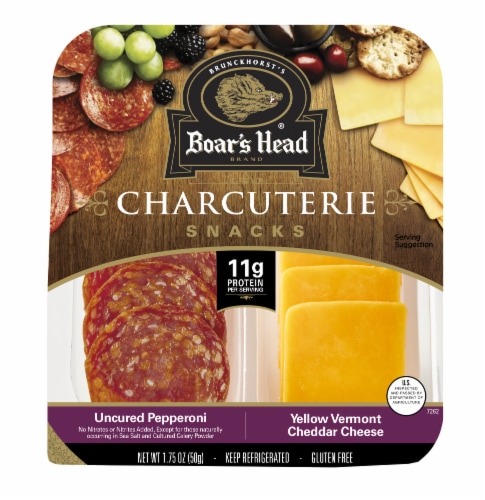 Boar’s Head Uncured Pepperoni & Vermont Cheddar Cheese Charcuterie