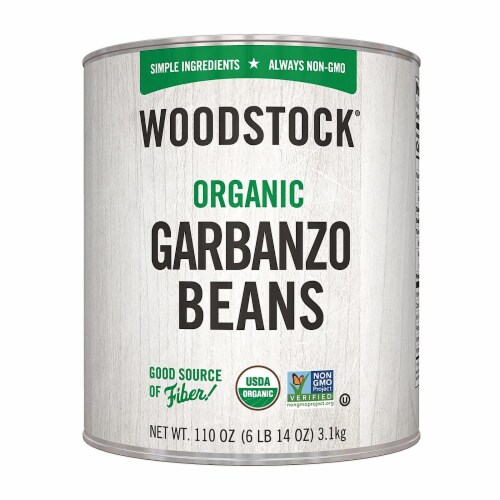 Woodstok Organic Garbanzo Beans Perspective: front