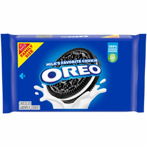 Oreo Chocolate Sandwich Cookies Family Size Perspective: front