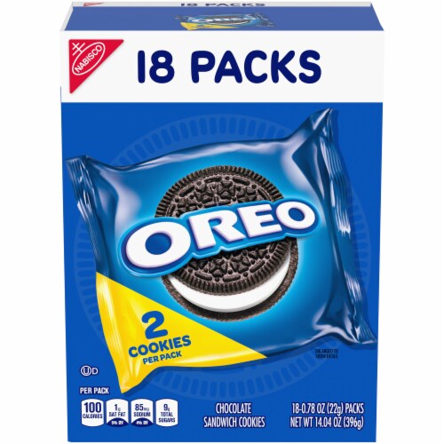 Oreo Chocolate Sandwich Cookies Perspective: front