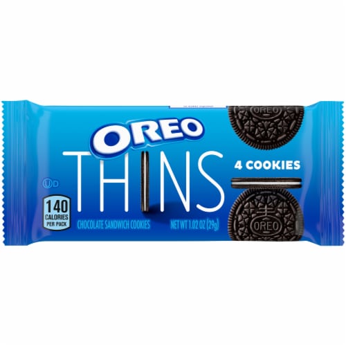 Oreo Thins Chocolate Sandwich Cookies Perspective: front