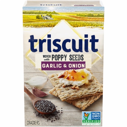 Triscuit Garlic & Onion With Poppy Seeds Whole Grain Wheat Crackers Perspective: front