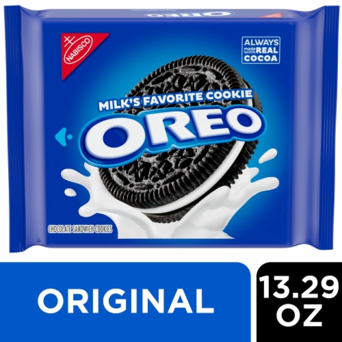 OREO Chocolate Sandwich Cookies Perspective: front