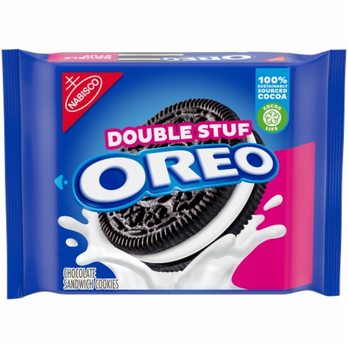Oreo Double Stuf Chocolate Sandwich Cookies Perspective: front