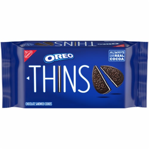OREO Thins Chocolate Sandwich Cookies Perspective: front