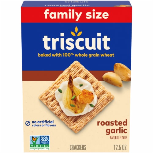 Triscuit Roasted Garlic Whole Grain Wheat Crackers Family Size Perspective: front