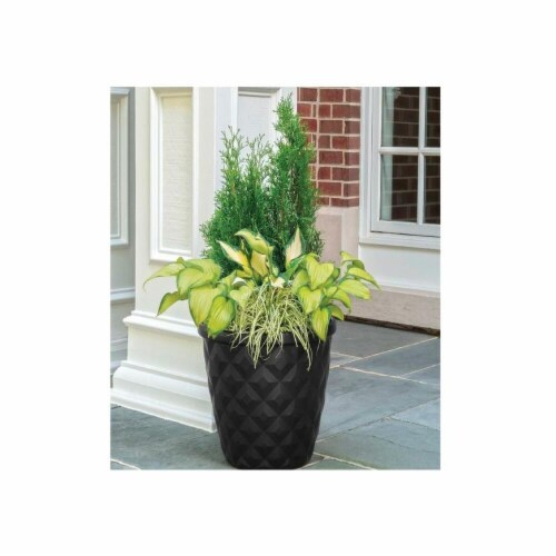 Suncast 1622K4 16.2 in. Pinehurst Resin Planter - Black Perspective: front