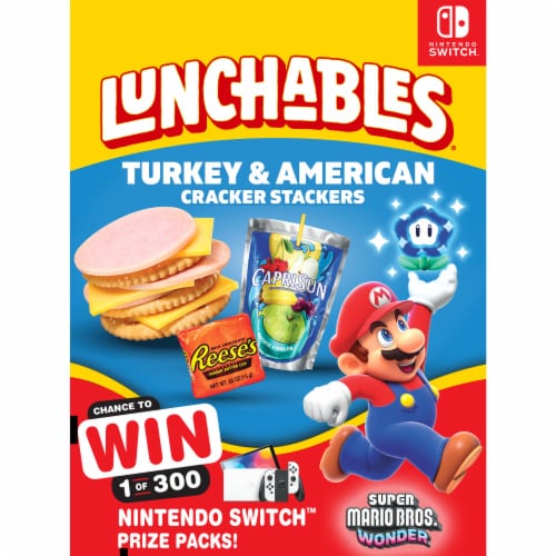Lunchables Turkey & American Cracker Stackers with Capri Sun Drink & Reese's Cup Kids Lunch Meal Kit Perspective: front