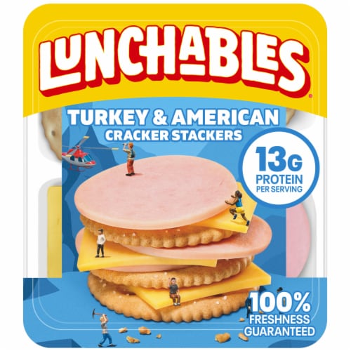 Lunchables Turkey and American Cracker Stackers Snack Kit, Pack Perspective: front