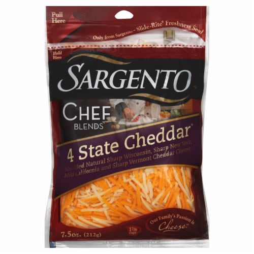 Sargento® Chef's Blend 4 State Cheddar Shredded Cheese Perspective: front