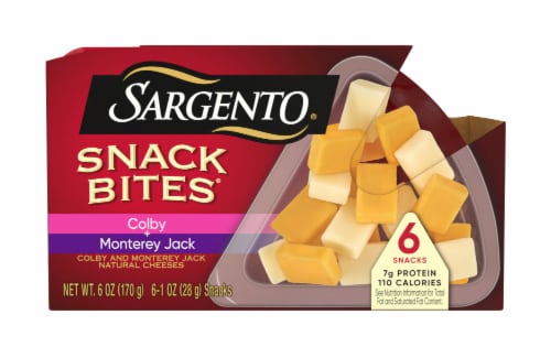 Sargento Colby and Monterey Jack Snack Bites Cheese Packs Perspective: front