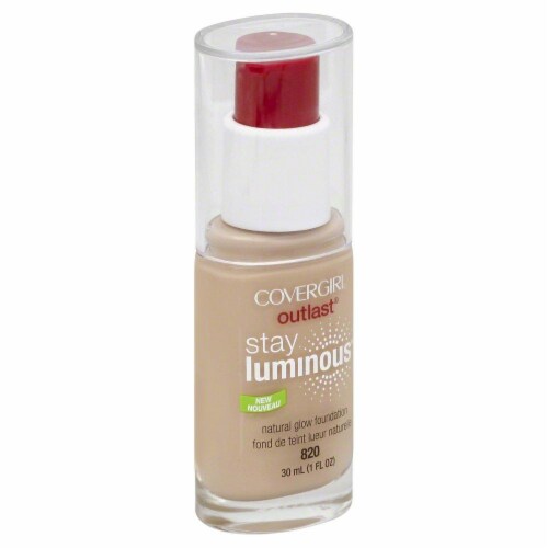 CoverGirl Outlast Stay Luminous 820 Creamy Natural Foundation Perspective: front